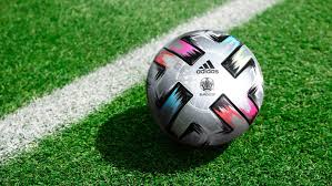 Wann spielt alexander zverev heute gegen dominic thiem? Neuer Ball Fur Halbfinals Und Finale Keine Danischen Fans In Wembley Kicker