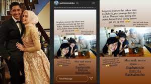 Lebih lanjut, arya saloka dan putri anne disarankan untuk bisa mengalah karena keduanya memiliki ego cukup besar yang dapat berakibat konflik dalam rumah tangga mereka. Kisah Cinta Arya Saloka Putri Anne Dilarang Agama Pakai Cincin Emas