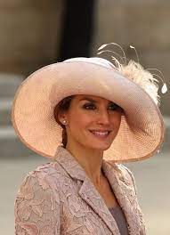 Commoners Who Became Princesses Rules Of Engagement Elegant Hats Fancy Hats Beautiful Hats