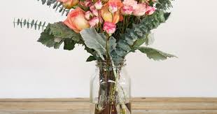 What flowers last the longest in water. Hot Or Cold Water For Your Cut Flowers Bouqs Blog