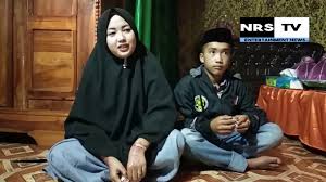 Nah bagi kalian para pecinta nopel yang sudah peasaran dengn judul novel pernikahan anak sma pangeran ayuna, kalian bisa simak. Nikah Muda Anak Sd Usia 13 Tahun Nikahi Gadis Sma Usia 17 Tahun Youtube