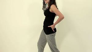 While standing, contract your glutes slightly to keep your pelvis tilted slightly beneath you. Standing Hip Flexor Stretch Youtube