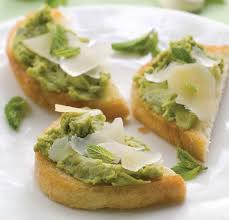Des Tartines Au Pesto Et Parmesan Ideales Pour L Apero Des Enfants Recette Recettes De Cuisine Pesto Tartine