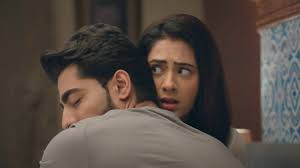 Discussion about a photo with Ana Biya and a cat