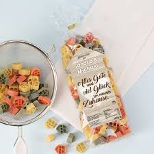 Brot und salz spruch richtfest spruch sprüche einzug brot und salz einzug spruch zum einzug neues haus geschenke spruch umzug kreative geburtstagsgeschenke gedichte für kinder mehr dazu gemerkt von. Nudeln In Hausform Zum Einzug