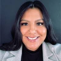 Leticia Mandujano's Instagram, Twitter & Facebook