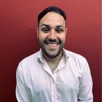 Daniel Pignatelli's Instagram, Twitter & Facebook