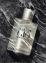 Acqua Di Gio Giorgio Armani Eau De Toilette Pour Homme Acqua Di Gio To Silny Zapach Dla Silnych Mezczyzn Nie Boj Sie Ukazac I Zwrocic Na Siebie Uwagi Pozwol Sob Fragrance Photography Fragrance Perfume Photography