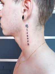 Ver más ideas sobre tatuajes cuello, tatuajes, tatuaje de rosa en el cuello. Frases Tattoo En El Cuello Hombres Novocom Top