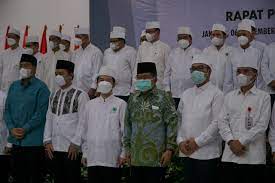 Pengembangan ekonomi umat merupakan persoalan besar. Umat Islam Punya Peran Strategis Dalam Pembangunan Nasional Kementerian Koordinator Bidang Pembangunan Manusia Dan Kebudayaan