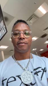 Dank Dayz #999999999999999, Stream SOS & High Note, @lesbbqsandwiches