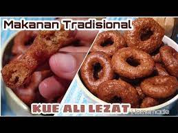 Kue Ali Lezat Anti Gagal Kue Cincin Makanan Tradisional Youtube Makanan Kue Resep Makanan