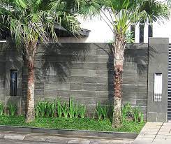 Akan lebih aestetik dan unik lagi jika dipadukan dengan besi. 5 Ide Pagar Batu Alam Keren Untuk Rumah Masa Kini