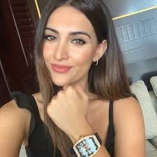 Danielle Kettle (@KettleDanielle)