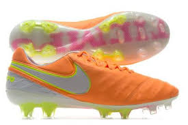 Nike Tiempo Legend Vi Fg Womans Football Boots With An All New Tart White Volt And Hyper Pink Colour Combo Light Up The Football Boots Womens Football Boots
