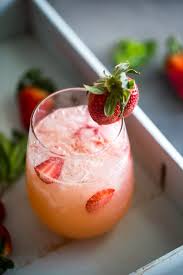 Add vodka, elderflower liqueur, lemon juice, simple syrup and ice to shaker. Strawberry Grapefruit Vodka Cocktail Lemonsforlulu Com