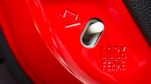 A child lock is available with every car built after the 70's. Tips To Stay Safe When Getting In Uber Lyft And Other Rideshares 9news Com