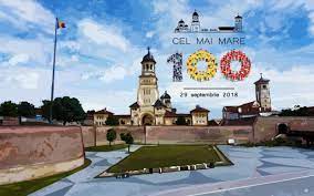 Cel mai mare karaoke din românia a adunat în fața scenei 100.000 de oameni care au cântat alături de artiștii lor preferați pentru mai bine de 5 ore. Celmaimare100 Pentru Cartea Recordurilor Viziteaza Alba Iulia