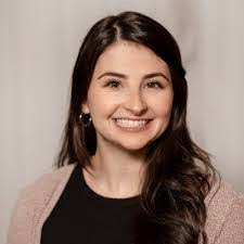 Karen Vanier's Instagram, Twitter & Facebook