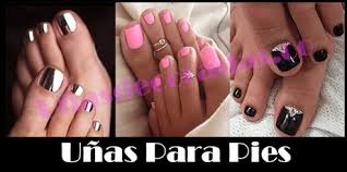 En este año las uñas de los pies tienen una decoración un poco más elegante, el rosa con el negro es una buena opción, las figuras de uñas con puntos y rosas la decoracion de uñas para pies es imprescindible para esas temporadas de verano. Unas Decoradas Disenos Modelos Y Decoracion De Unas 2018 Paperblog