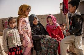 Nonostante ci siano stati dei miglioramenti, c'è ancora una significativa resistenza all'educazione. La Guerra In Afghanistan E La Situazione Per Le Donne E Le Bambine Save The Children Italia