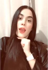 Merari Reyes (@merari.reyessss)