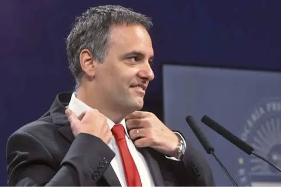 The new Chief of Staff, Manuel Adorni: 'Deepening structural reforms will  be a priority' | La Derecha Diario en Inglés