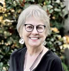 Denise Tuttle's Instagram, Twitter & Facebook