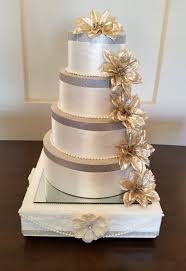 Square 14 By 14 Inch 3 Inch Thick Ivory Pearl Trim Wedding Cake Stand Wedding Cake Stands Cake Wedding Cakes