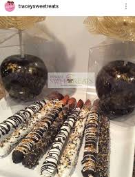 Black And Gold Candy Apples Black And Gold Candy Apples And Pretzels Black Gold Party Mr Onederful Birthday 70th Birthday Parties