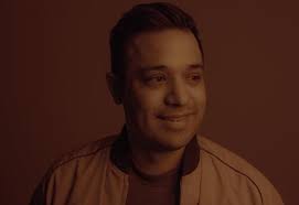 Lynsey Moore Music & Downloads