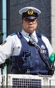 おまわりさん おしゃれまとめの人気アイデア pinterest buxom bear 男性警察官 お巡りさん ぽっちゃり男性