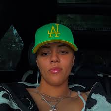 desirae davis (@_desiraedavis) • Instagram photos and videos