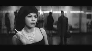 See full list on de.wikipedia.org Hannelore Elsner 21 04 2019 Die Endlose Nacht Nebel Uber Tempelhof Trailer Youtube