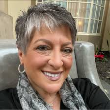 This is a traditional Sicilian recipe for a refreshing chilled watermelon  dessert, probably originally derived from an Arabic sweet. This pudding has  a lemon curd-like consistency. https://nyti.ms/4mIuyV6