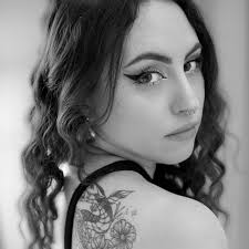 enisseo, mon gars sûr pour alimenter mon blokedex ! Mais d'abord ⬇️