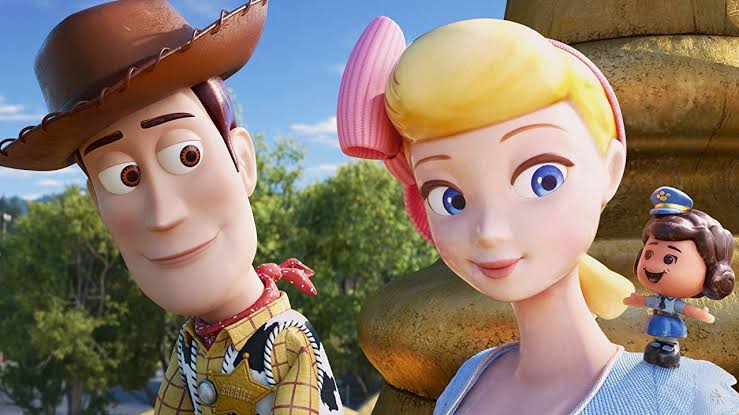 Resultado de imagem para betty e woody ficando juntos em toy story 4"