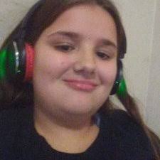 Trinity GArrett (@babydenorocks)