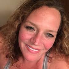 Jackie Fisher-Ray (@jackieraydw)