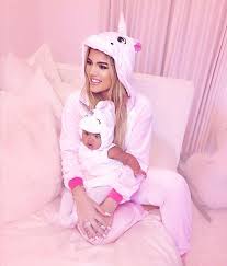 Khloe kardashian is not playing around! Khloe Kardashian Beat Tristan Thompson S Birthday Post For True