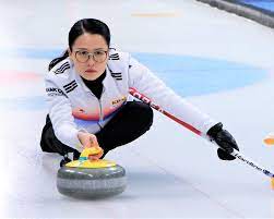 Kim Eun-jung (curler) - Wikipedia