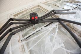 For more information on how to cut the plastic. How To Make A Giant Porch Spider For Halloween Hgtv