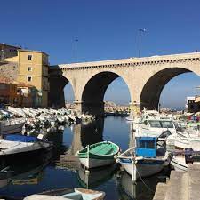 Petite cabane de pêcheur rénovée à 150 mètres du port. Cabanon De Pecheur Marseille Tarifs 2021