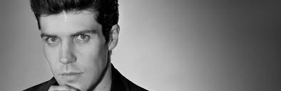 Roberto bolle ha appena condiviso questa foto sul suo profilo instagram robertobolle may 07, 2016 at 09:26pm. Roberto Bolle Interviews On Pirelli Calendar