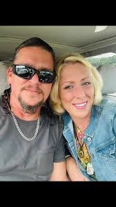 Jeanette Crouse's Instagram, Twitter & Facebook