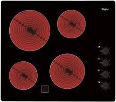 La plaque de cuisson vitrocéramique est disponible avec foyer radiant ou avec foyer halogène. Meilleures Plaques De Cuisson 2021 Guide D Achat Et Comparatif