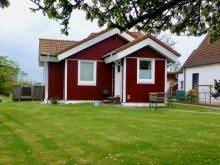 Ferienhauser Thomsen Nur 800m Von Der Ostsee Mit Balkon Haus Wasserburg Oben In Sulsdorf Fehmarn Ostsee Urlaubmithund Hun Ferienhaus Balkon Haus Ferien