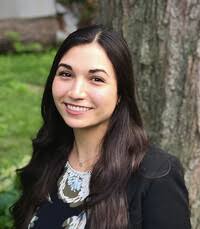 After 17 years as Assistant Dean of Students Affairs, Erin Keyes '00  Prepares to Embark