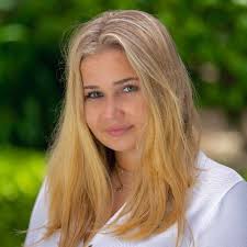 I'm thrilled to share that I've been accepted into The Stockholm School of  Economics through The Swedish Program where I will be studying abroad for  the Spring 2025 semester.