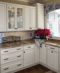 White Kitchen Design With Classic White Cabinets Bronze Hardware And A Marble Counter Country Kitchen White Kitchen Design Home Remodeling
